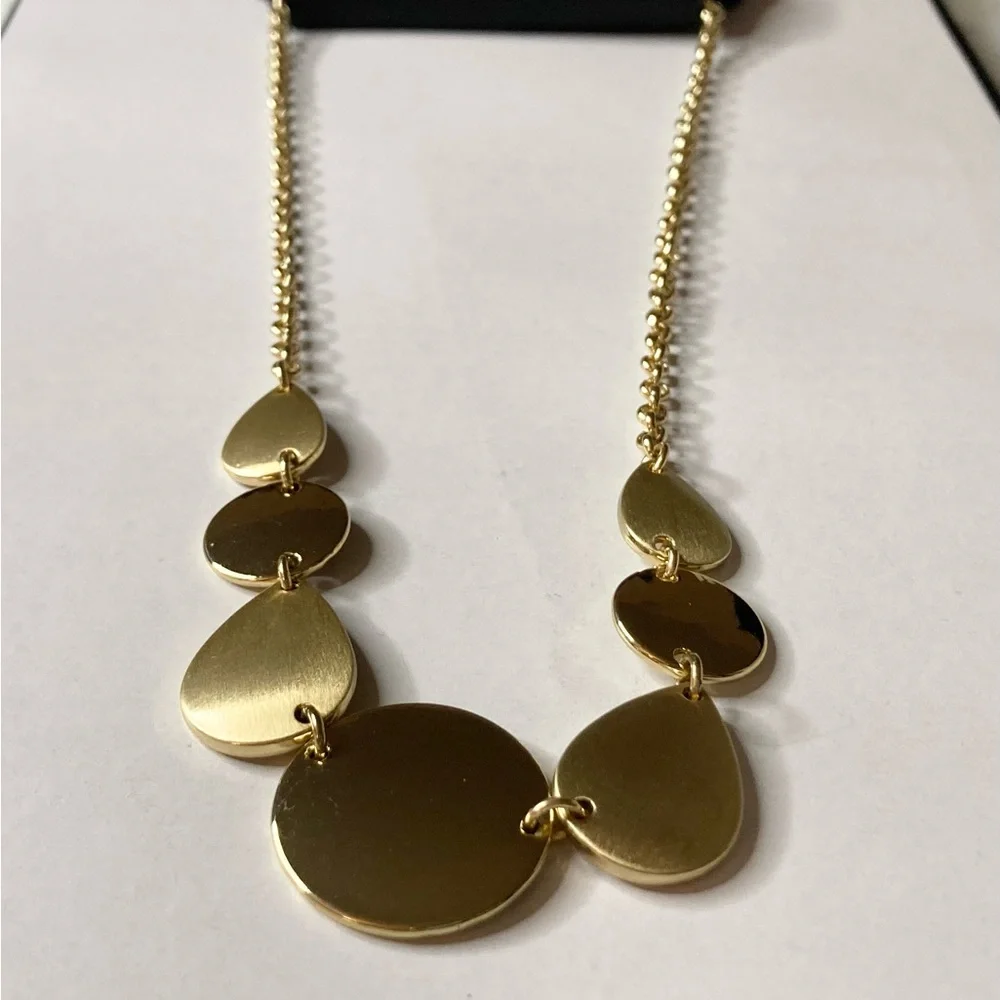 Beautiful Gold Disc Statement Necklace - Liz Claiborne - Picture 1 of 4
